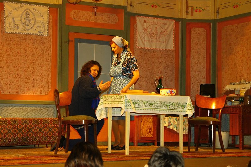 Trampoty z laskou (74).JPG